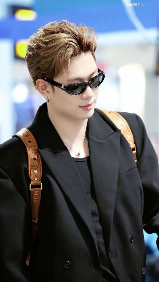 Hình ảnh ăn Tết của mỹ nam đỉnh lưu Anh Trai Say Hi khiến fan quay xe 2 vòng- Ảnh 1. Hình ảnh ăn Tết của mỹ nam đỉnh lưu Anh Trai Say Hi khiến fan quay xe 2 vòng- Ảnh 1.