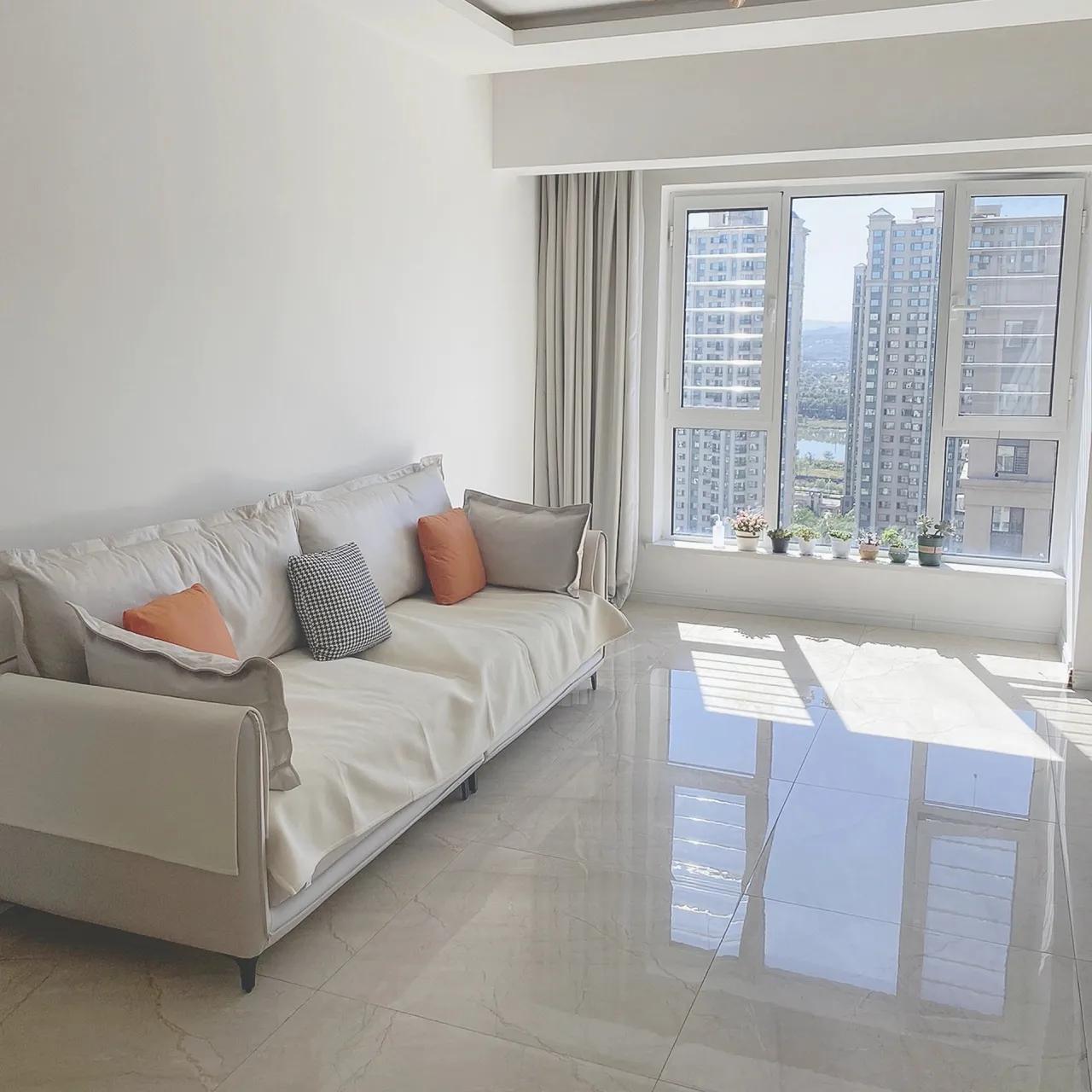 Một năm sau khi chuyển đến nh&agrave; mới, t&ocirc;i rất vui v&igrave; đ&atilde; vứt bỏ được 7 