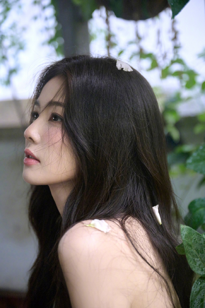 Đối thủ của Triệu Lộ Tư lộ ảnh 10 năm trước, so với hiện tại như "đổi mặt"- Ảnh 11.