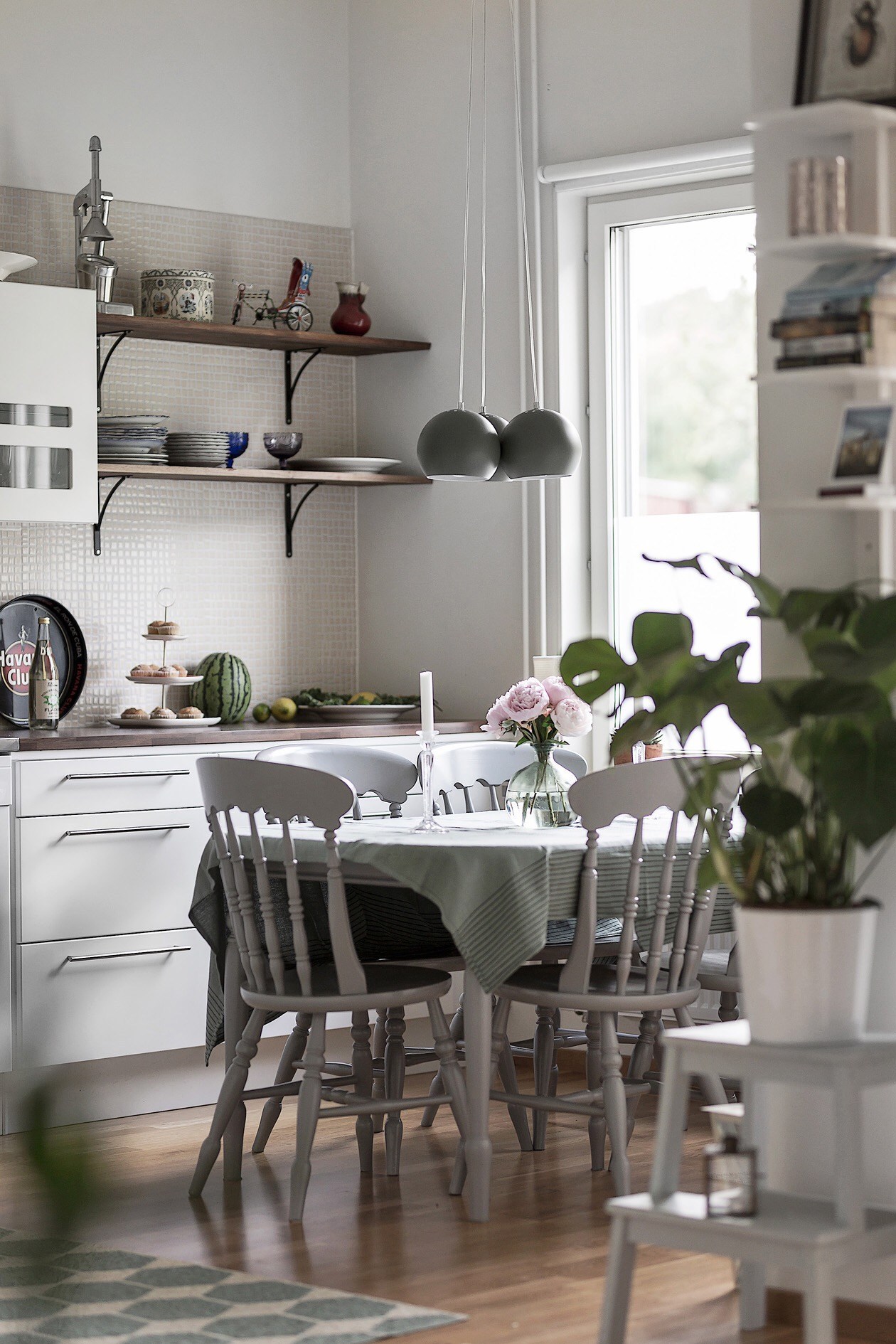 Sau 10 năm tích góp, người phụ nữ trung niên đã mua được căn hộ dù chỉ 40m² nhưng thiết kế đẹp
