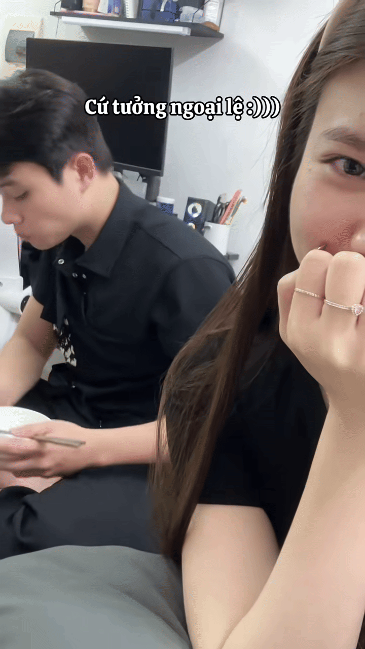Hội TikToker Việt rủ nhau test “nghị lực” với trend khoe dáng cực hot, đưa ca khúc của 