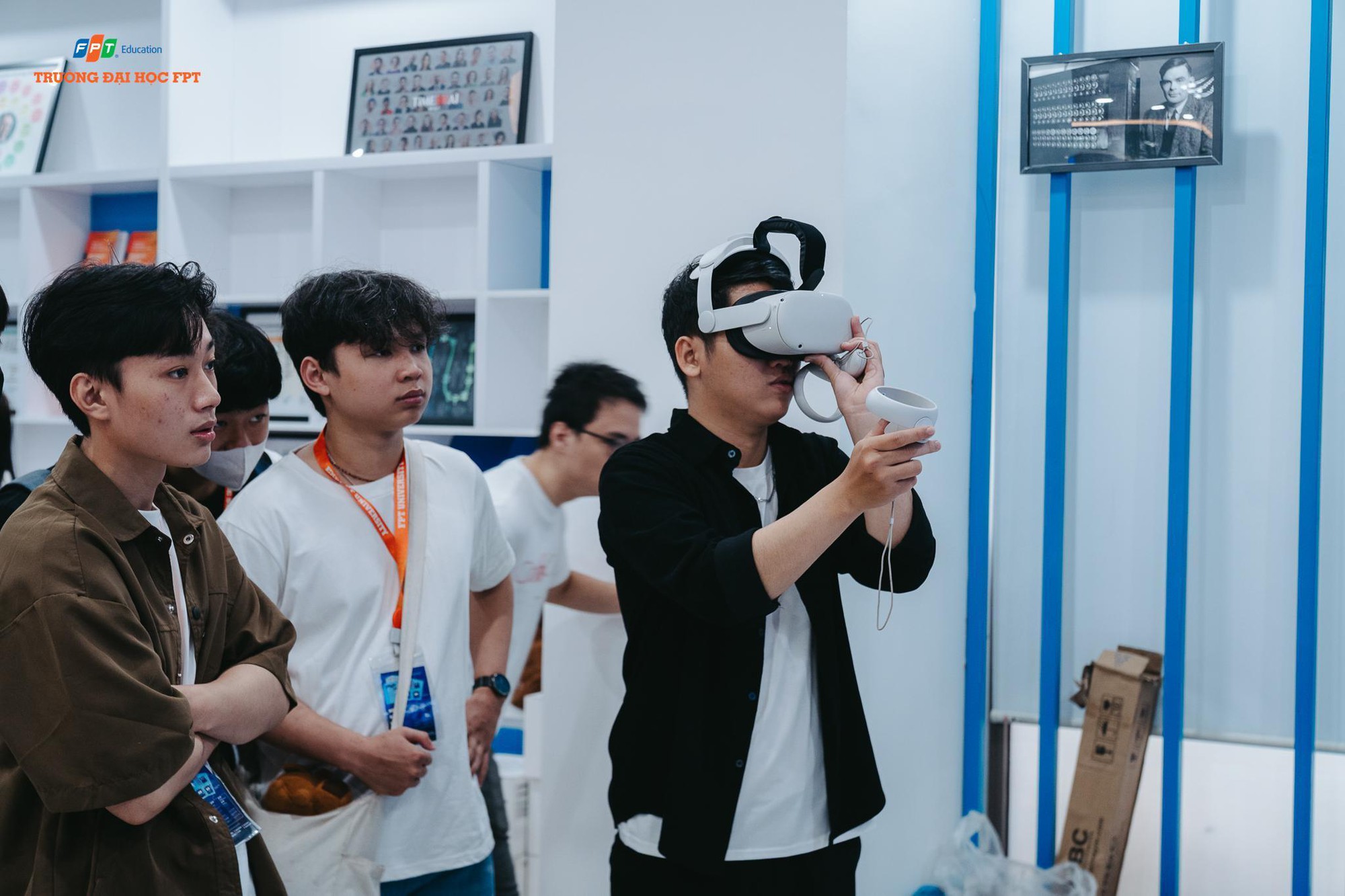 Trường Đại học FPT phổ cập trí tuệ nhân tạo cho học sinh THPT- Ảnh 2.