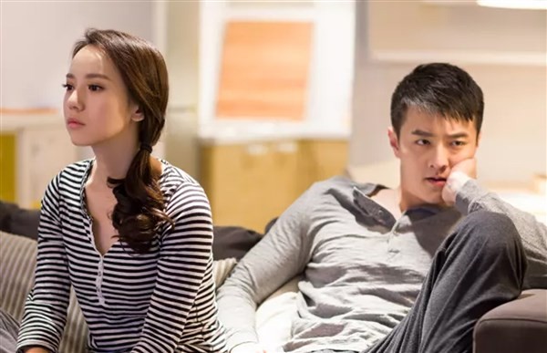 Trước lúc mất, mẹ chồng chia tài sản nhưng chồng tôi đòi để lại nhà cho các chị gái: Choáng váng vì bí mật bấy lâu của nhà chồng- Ảnh 1.