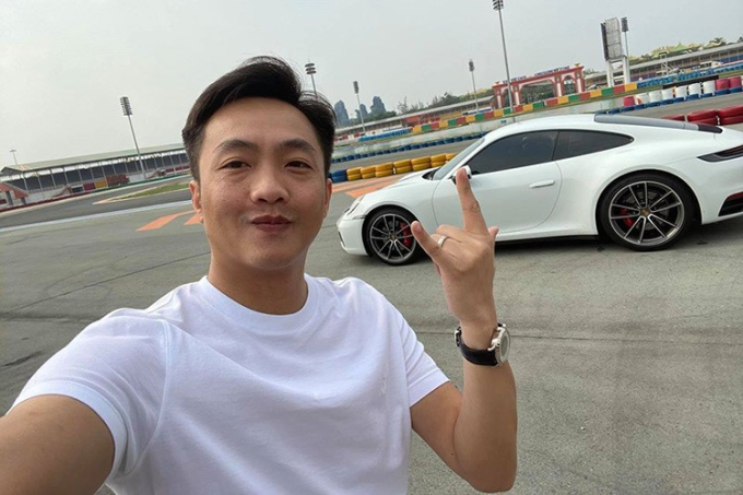 Cường Đ&ocirc; La tiết lộ 1 buổi hẹn h&ograve; nhất định phải l&agrave;m v&agrave;o ng&agrave;y chủ nhật, ai nấy khen: Chuẩn &ocirc;ng bố kiểu mẫu!- Ảnh 1.