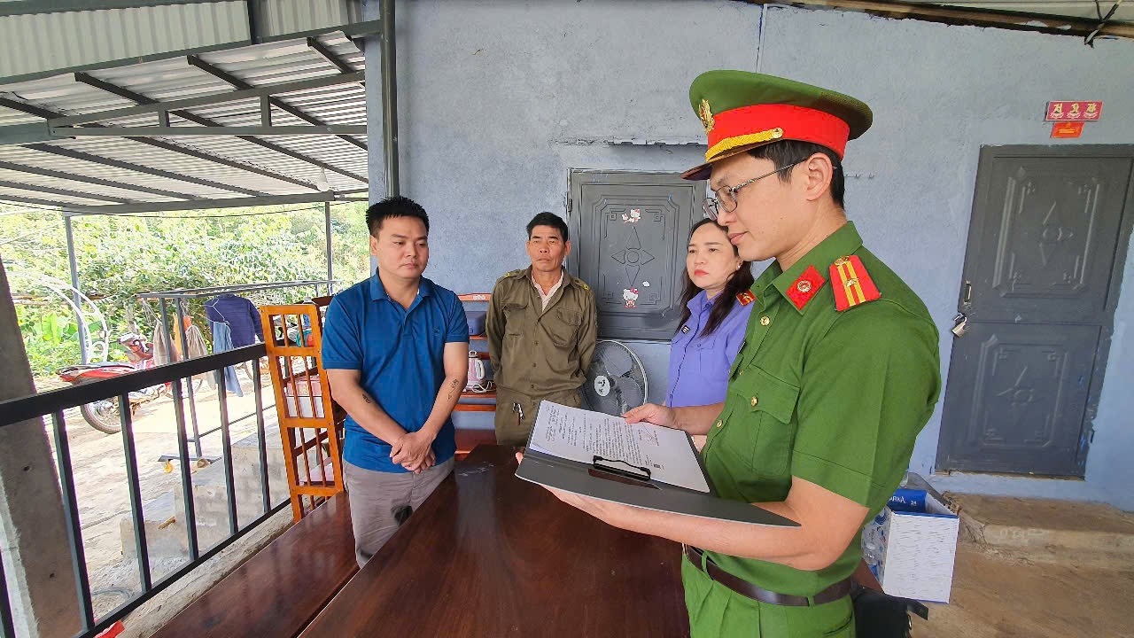 H&eacute; lộ thủ đoạn lừa đảo "tu tập th&agrave;nh ti&ecirc;n" để chiếm đoạt gần 100 tỉ đồng- Ảnh 4.