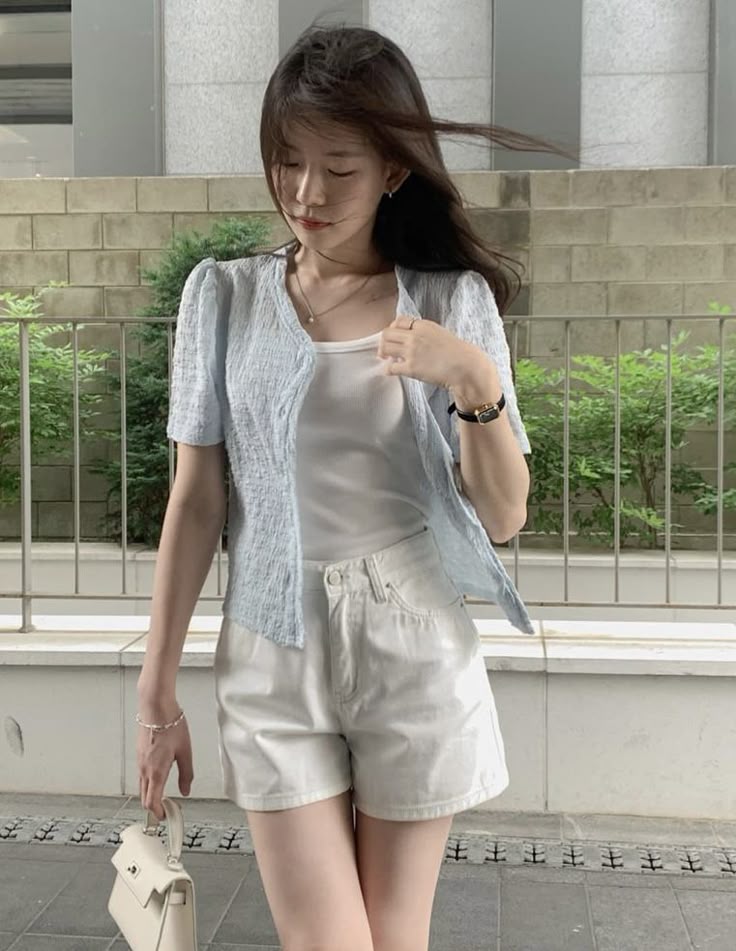 Bức ảnh của vợ chồng lương 20 triệu khiến dân mạng “muốn chê cũng không được”- Ảnh 2. Bức ảnh của vợ chồng lương 20 triệu khiến dân mạng “muốn chê cũng không được”- Ảnh 2.