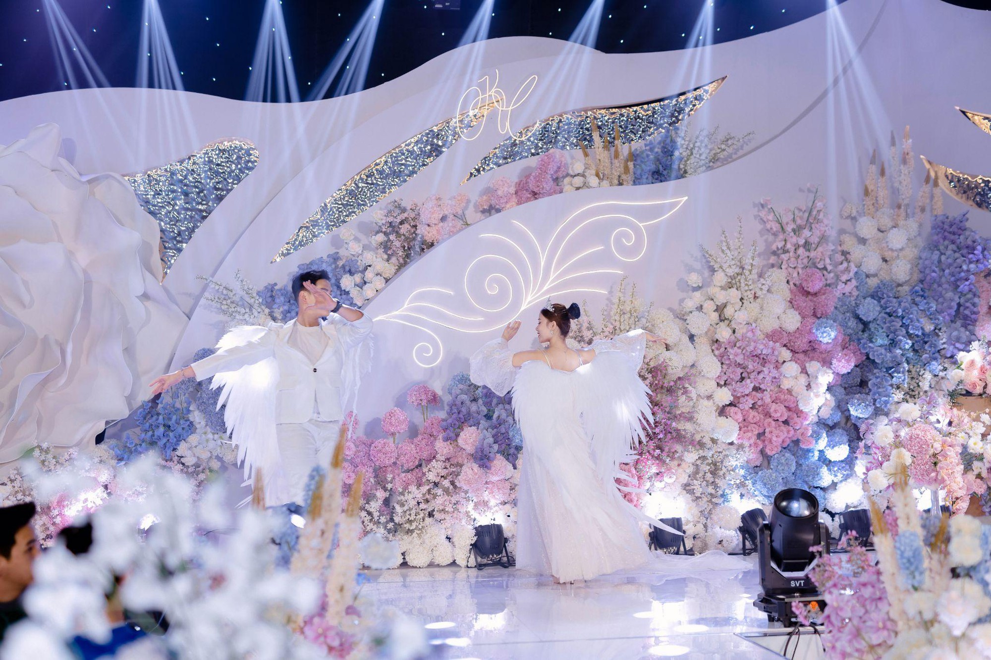 Hot rần rần với trung t&acirc;m tiệc cưới mới tại H&agrave; Nội được nhiều cặp đ&ocirc;i y&ecirc;u th&iacute;ch- Ảnh 5.