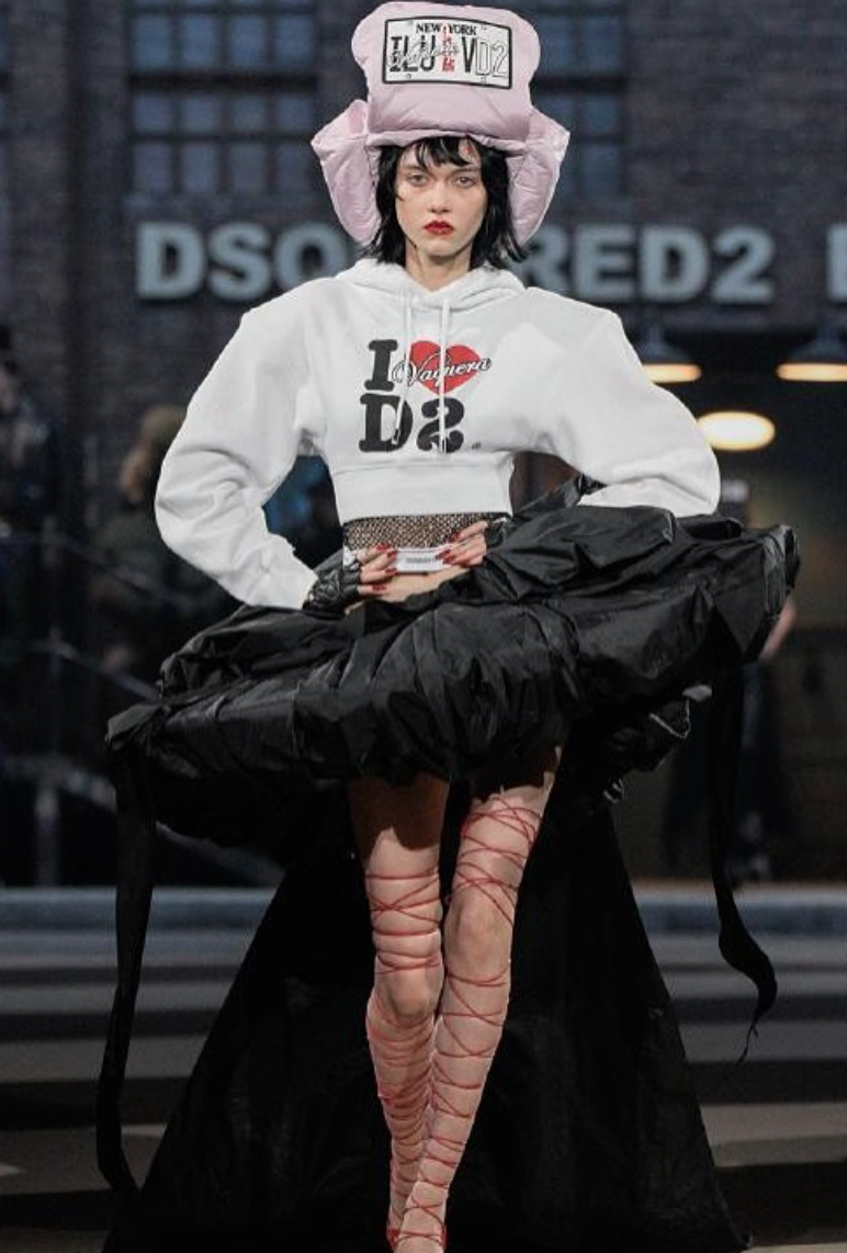 Mở đầu Milan Fashion Week: Gucci là “ông lớn” nhưng Dsquared2 mới là cái tên chiếm sóng MXH- Ảnh 24.