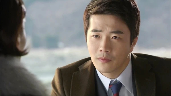 Kwon Sang Woo sững sờ nhận kết quả chụp phổi trắng xóa: “Tôi sắp chết rồi sao?”- Ảnh 3.