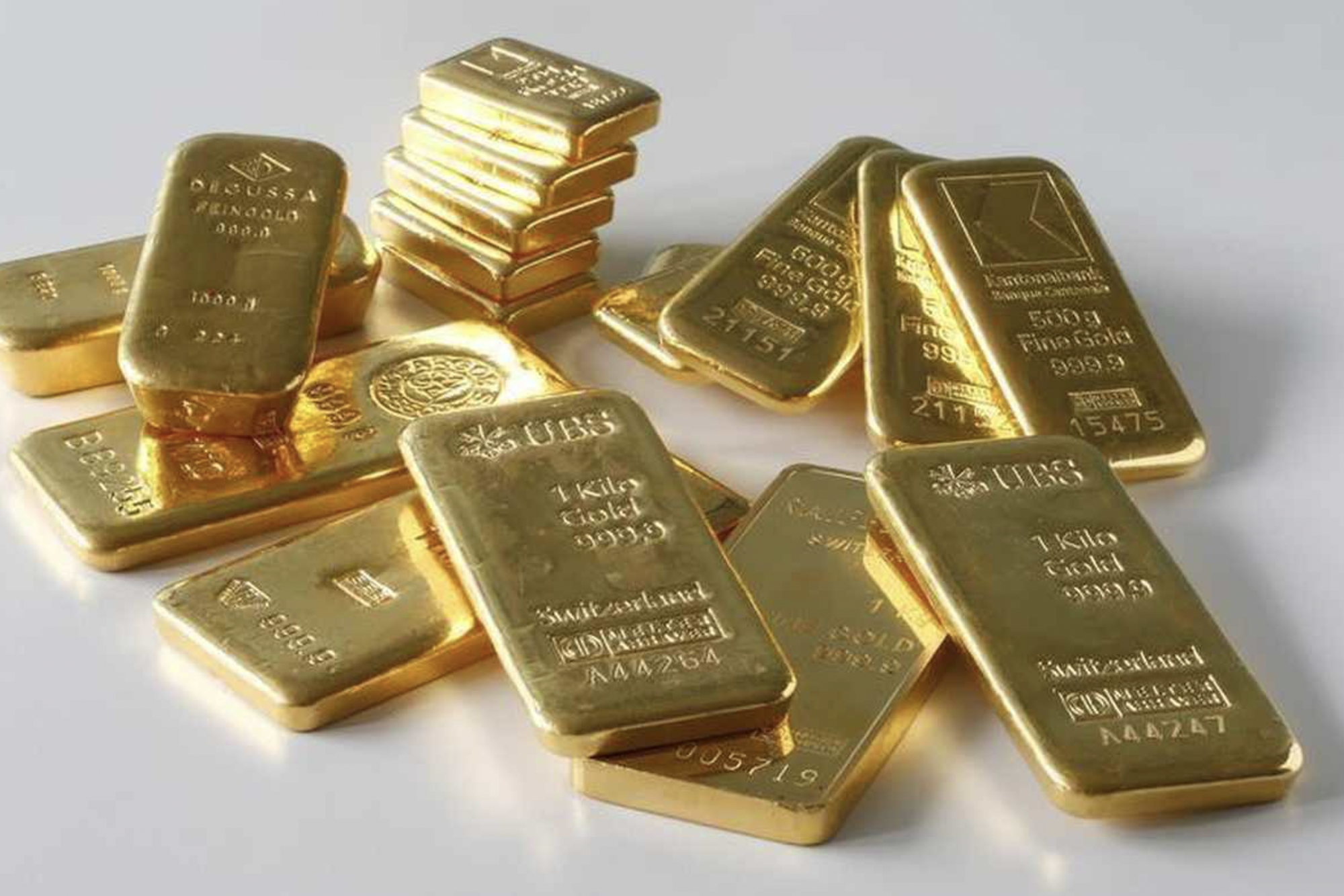 Chốt lời đậm từ ng&agrave;y v&iacute;a Thần T&agrave;i: Người chơi hệ t&acirc;m linh nỗ lực mua v&agrave;ng, người kinh doanh lại tranh thủ sang tay kiếm lời- Ảnh 2.