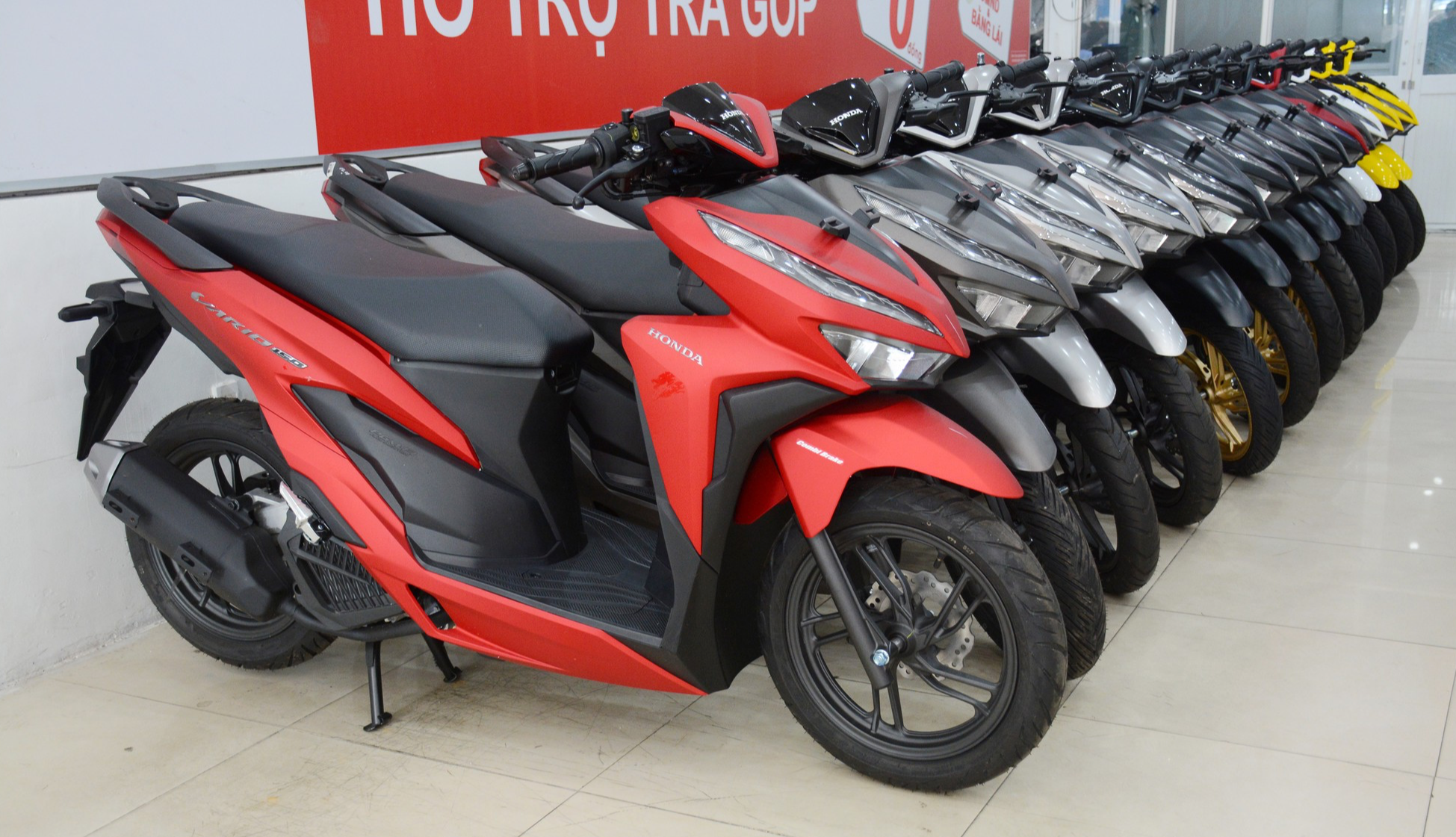 Giá xe máy Honda Vario mới nhất tháng 2/2025- Ảnh 1.