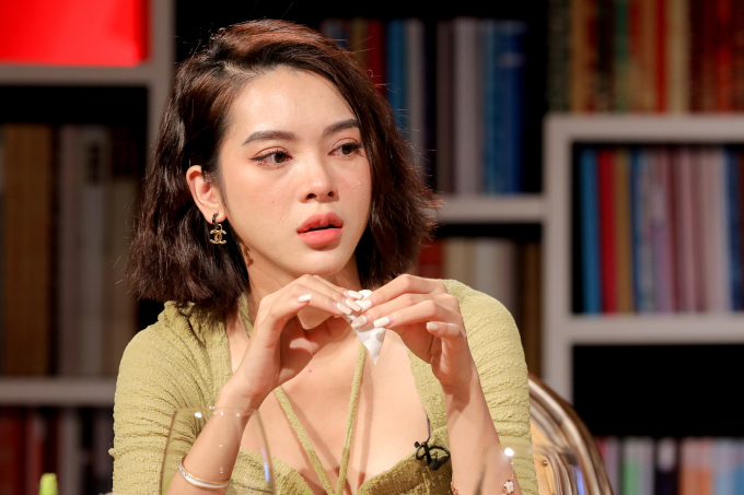 Từ chuyện Quỳnh Lương l&agrave;m mẹ lần 2: Đ&acirc;y l&agrave; kiểu "đ&ugrave;a vui" độc hại nhất m&agrave; nhiều người lớn v&ocirc; duy&ecirc;n từng l&agrave;m- Ảnh 1.