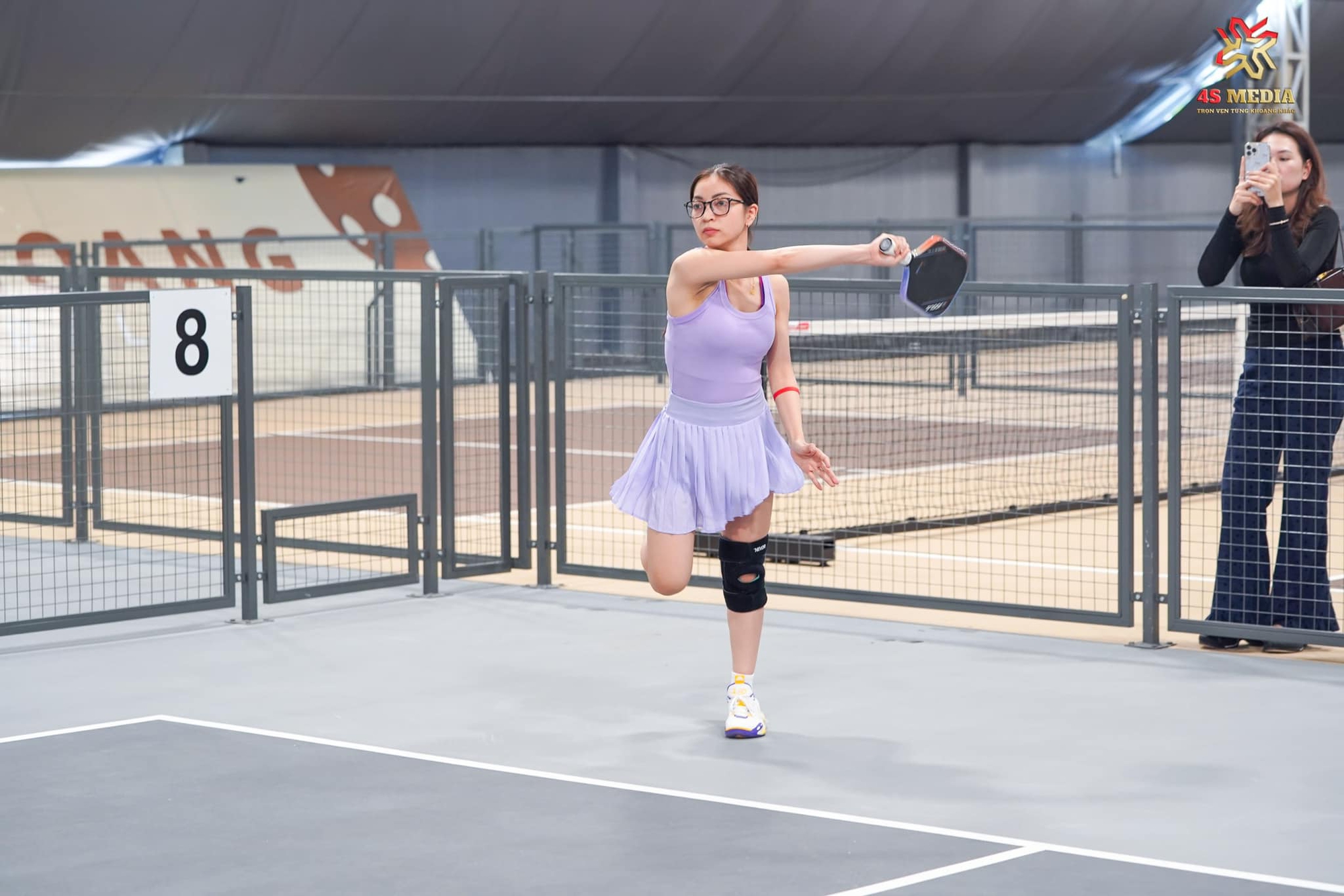 Cam thường check hotgirl Nhật Lê trên sân pickleball, nhan sắc 