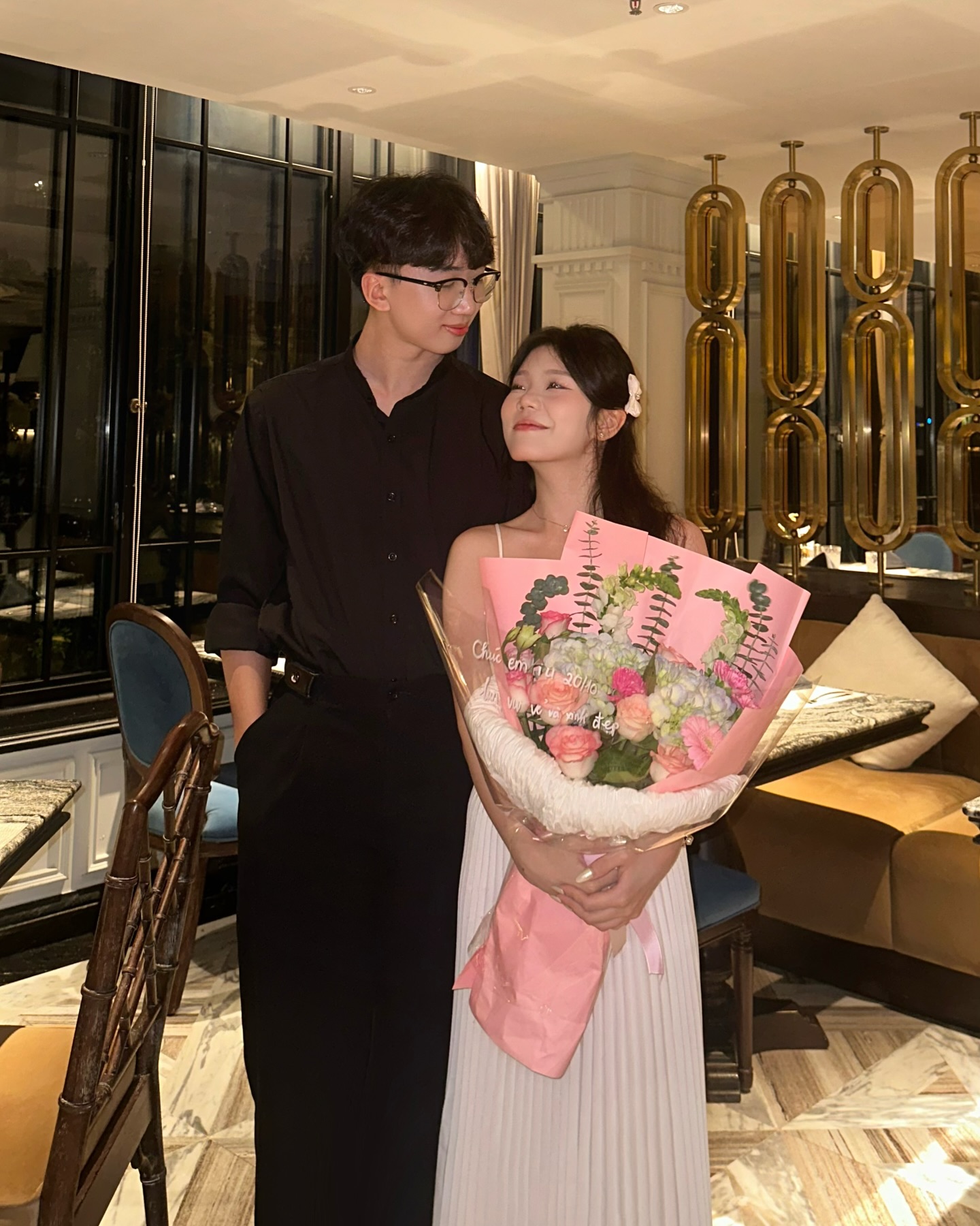 Giữa làn sóng tan vỡ, 1 cặp đôi bỗng thông báo kết thúc mối tình 3 năm vì “yêu nhau xong rồi”- Ảnh 4. Giữa làn sóng tan vỡ, 1 cặp đôi bỗng thông báo kết thúc mối tình 3 năm vì “yêu nhau xong rồi”- Ảnh 4.