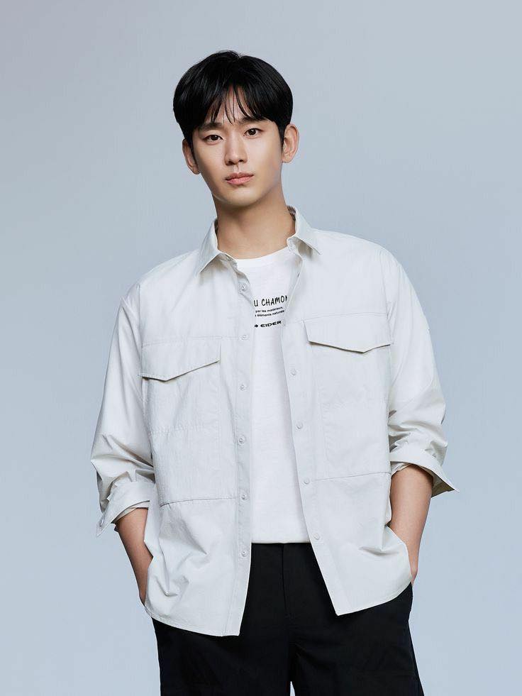 Phát hiện điểm bất thường trong 2 tấm ảnh thân mật của Kim Soo Hyun - Kim Sae Ron có thể lật ngược tình thế!