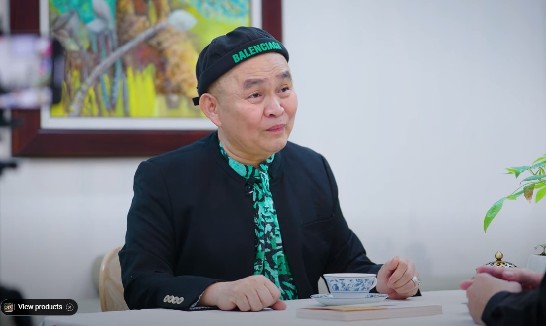 Nghệ sĩ Xuân Hinh: 