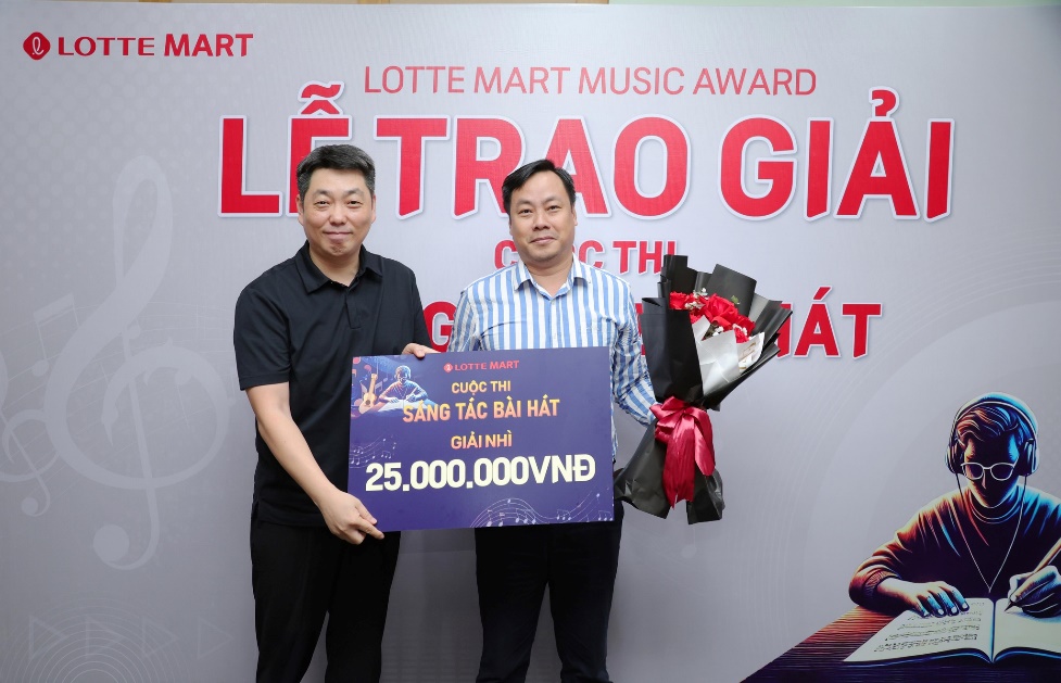 Trao giải Cuộc thi sáng tác bài hát về LOTTE Mart 2024- Ảnh 2.