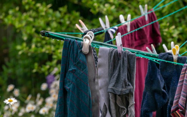 4 kiểu phơi quần &aacute;o 