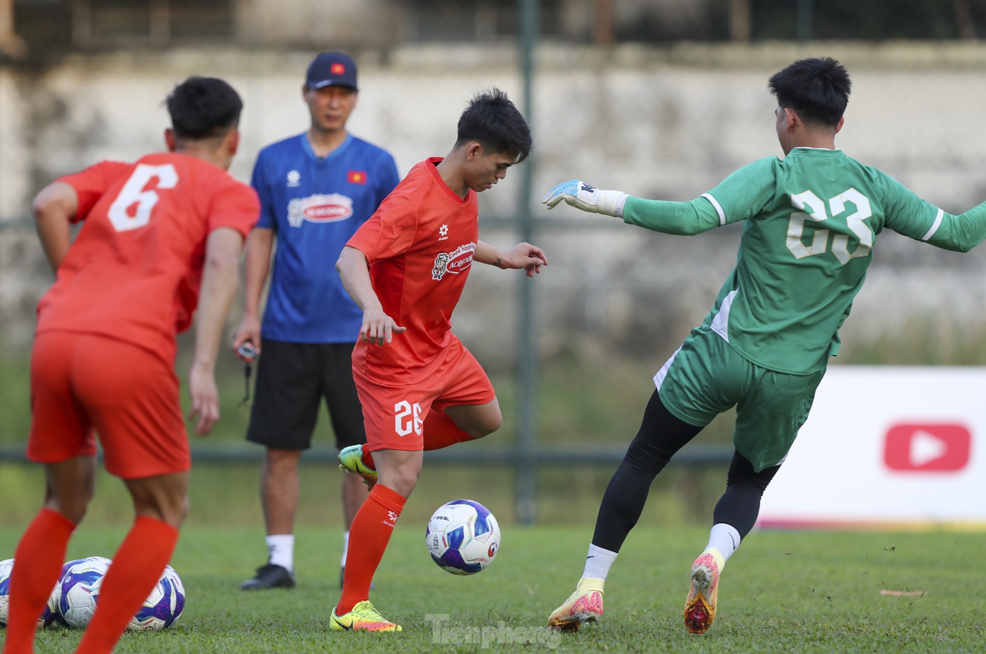 Tiến Linh, Quang Hải vắng mặt trong buổi tập đầu tiên của tuyển Việt Nam- Ảnh 11.