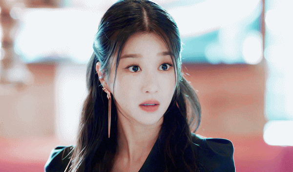 "Đi&ecirc;n nữ" đ&oacute;ng cặp c&ugrave;ng Kim Soo Hyun: Đẹp sang chảnh chấn động m&agrave;n ảnh H&agrave;n một thời, giờ cắt t&oacute;c ngắn trẻ hẳn ra- Ảnh 1.