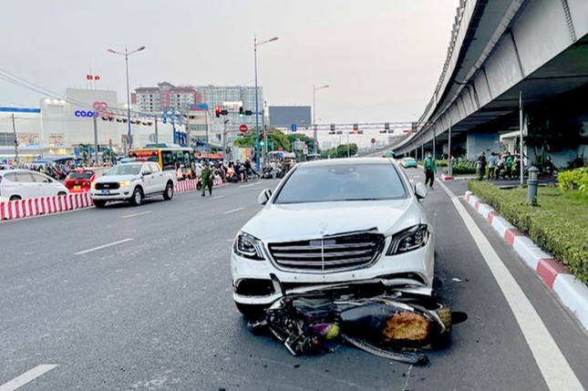 Nữ tài xế Mercedes đâm 10 xe máy ở TP.HCM, khiến 1 người tử vong sẽ phải đối diện với mức án nào?- Ảnh 3.