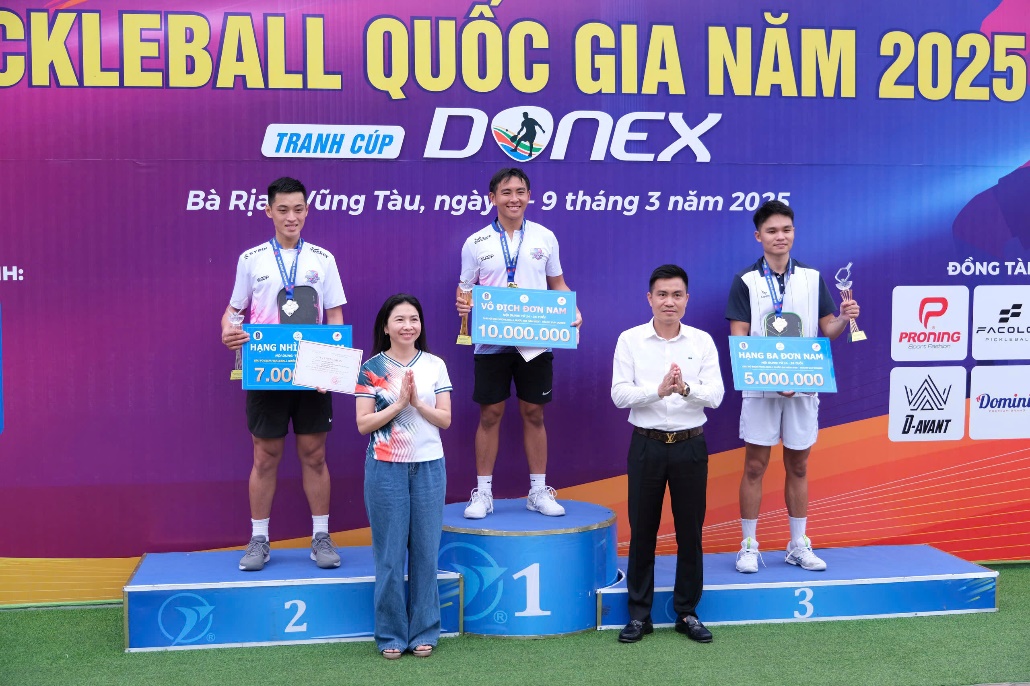 CLB Pickleball D-Joy xuất sắc vào chung kết 9/10 nội dung tại Giải vô địch pickleball Quốc gia 2025- Ảnh 1.