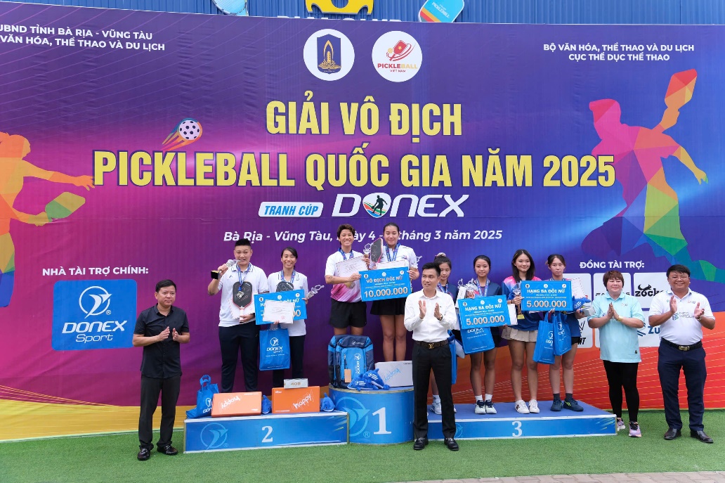 CLB Pickleball D-Joy xuất sắc vào chung kết 9/10 nội dung tại Giải vô địch pickleball Quốc gia 2025- Ảnh 2.