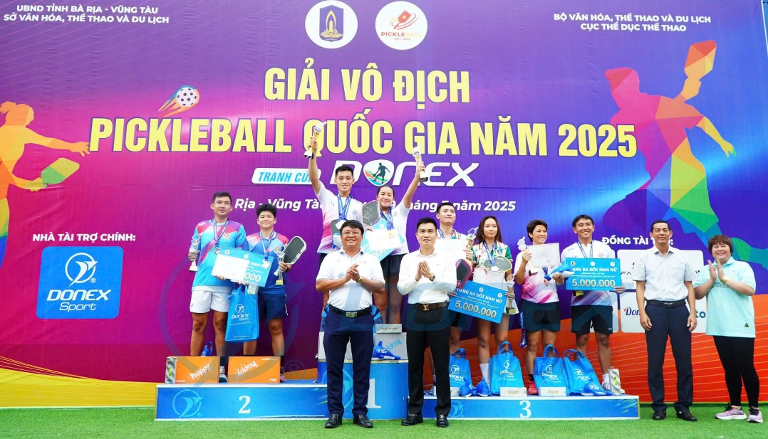 CLB Pickleball D-Joy xuất sắc vào chung kết 9/10 nội dung tại Giải vô địch pickleball Quốc gia 2025- Ảnh 5.