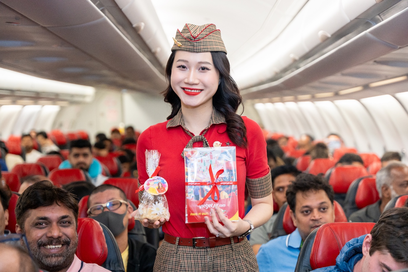 Trải nghiệm văn hoá Ấn Độ, đón lễ hội sắc màu Holi trên các chuyến bay Vietjet- Ảnh 9.