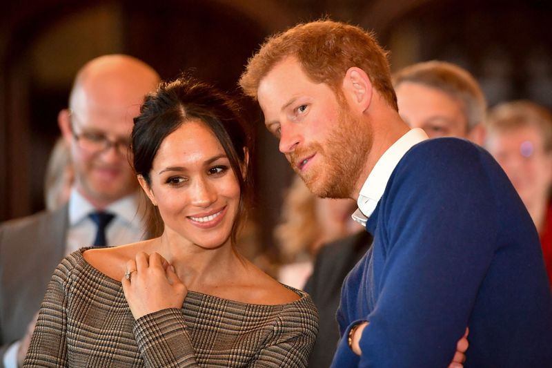 Meghan Markle quyết không rời Mỹ giữa bối cảnh chuẩn bị công khai hồ sơ xin visa nhập cư của Harry- Ảnh 2.