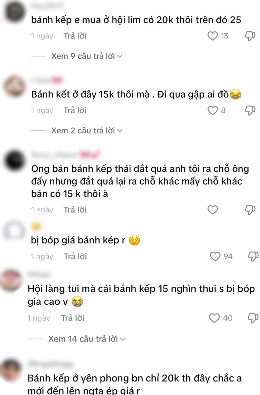 Khách Tây cầm 100k 