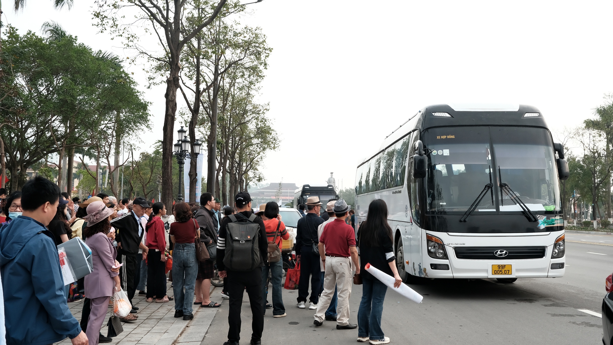 Hot: 1 địa điểm cách Hà Nội 40km mở tour du lịch miễn phí, du khách phát hiện điểm bất cập, BTC có pha "xử lý" bất ngờ- Ảnh 4.