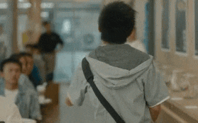 Phim Trung Quốc mới chiếu 1 ngày đã chiếm top 1 Việt Nam, nam chính diễn xuất phong thần viral khắp MXH