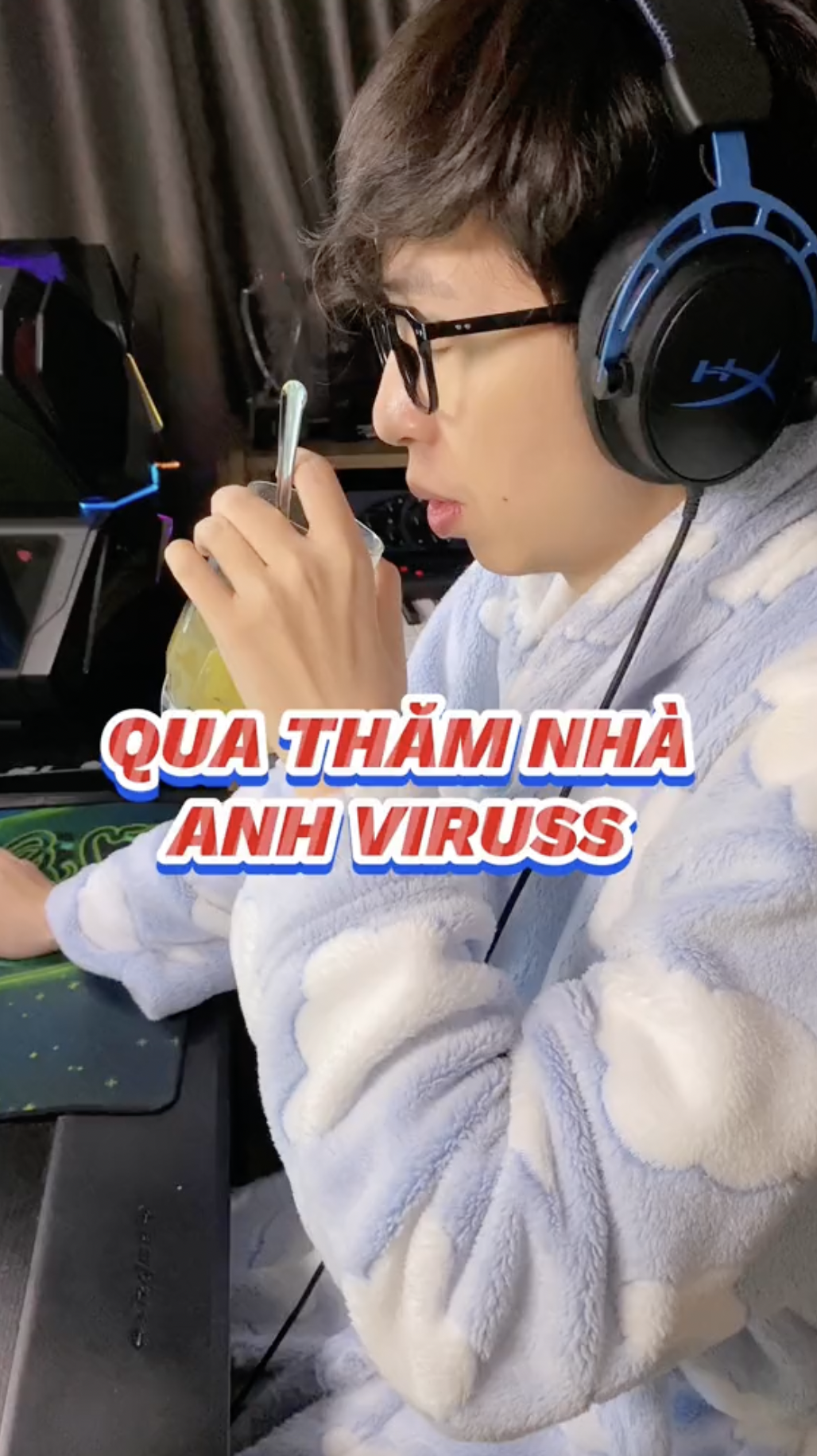 Nữ nhân viên có đặc quyền vào nhà riêng của ViruSs: Thoải mái nấu ăn, trêu sếp 