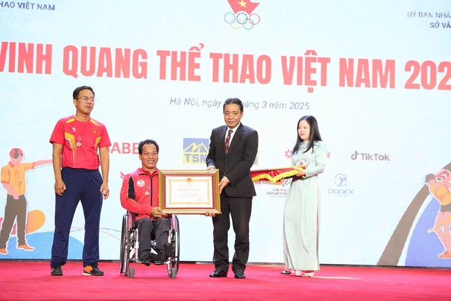 Vinh danh những người hùng của thể thao Việt Nam- Ảnh 1.