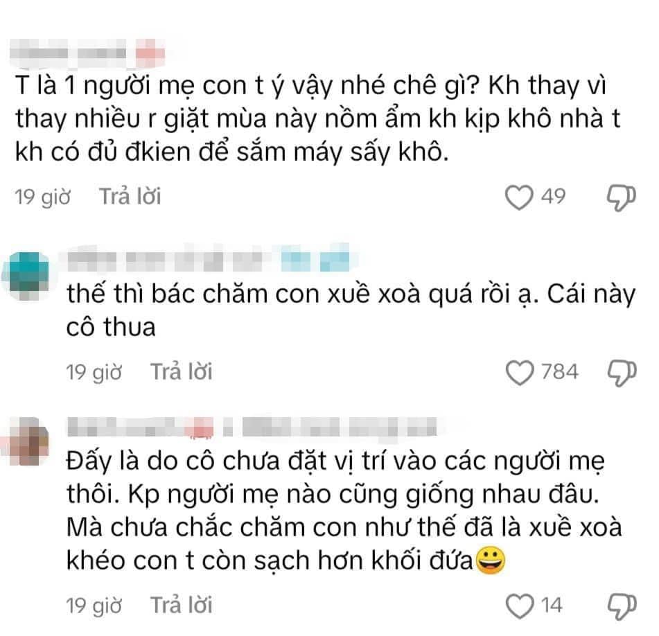 Cô giáo mầm non nài nỉ: 