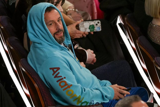 The worst moment of Oscar 2025 - Photo 2.