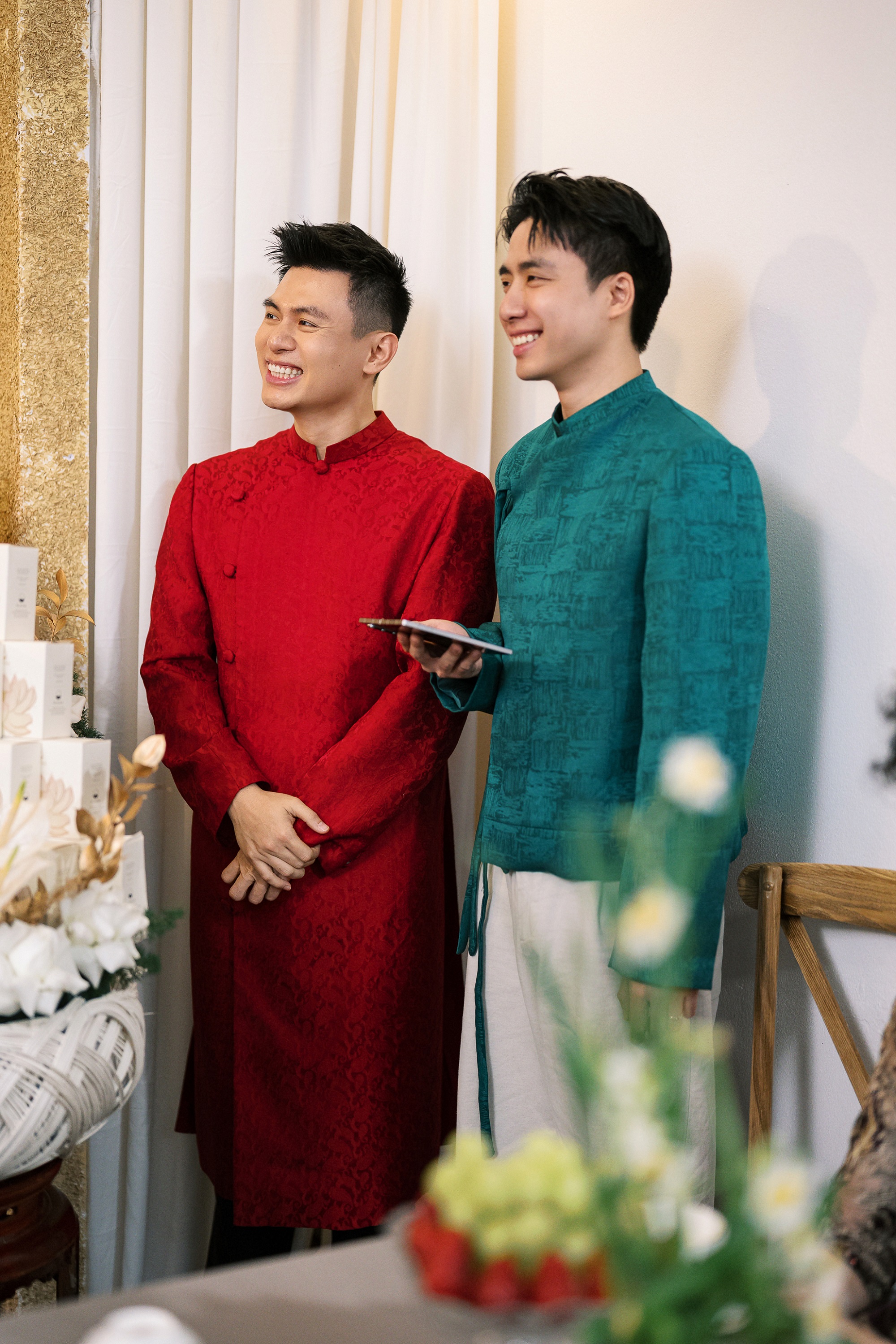 Xả ảnh nét căng lễ ăn hỏi của Salim và Hải Long, 2 bó hoa cầm tay bỗng khiến netizen đổ xô xin "in tư"- Ảnh 7.