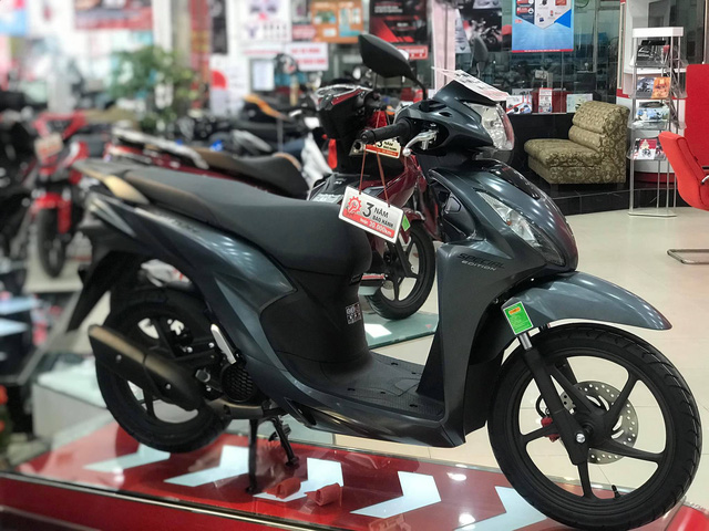 Giá Honda Vision chỉ còn hơn 31 triệu đồng- Ảnh 1. Giá Honda Vision chỉ còn hơn 31 triệu đồng- Ảnh 1.