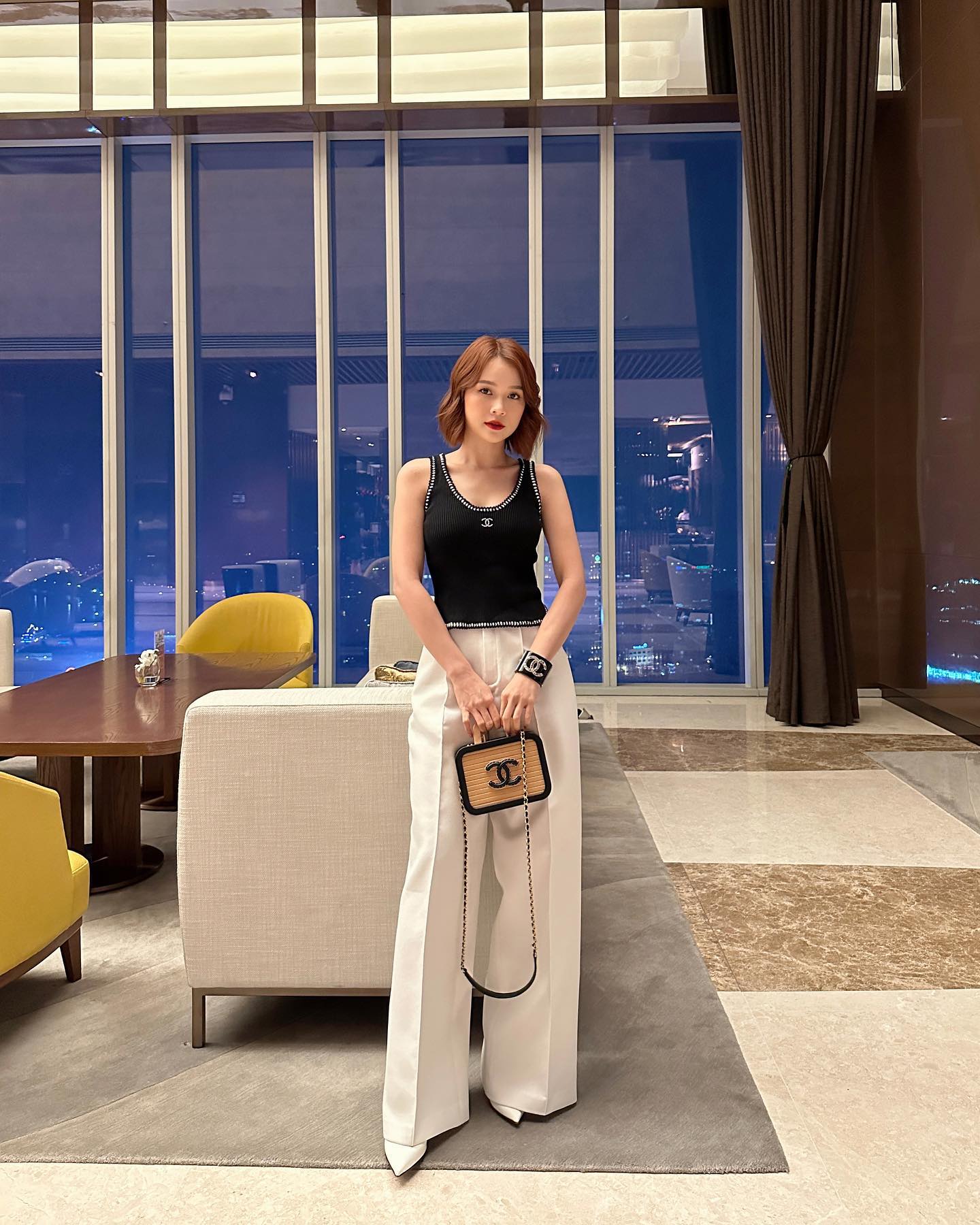 Cựu hot girl 35 tuổi m&agrave; tr&ocirc;ng như 25, cao 1m60 nhưng l&ecirc;n đồ si&ecirc;u t&ocirc;n d&aacute;ng- Ảnh 16.