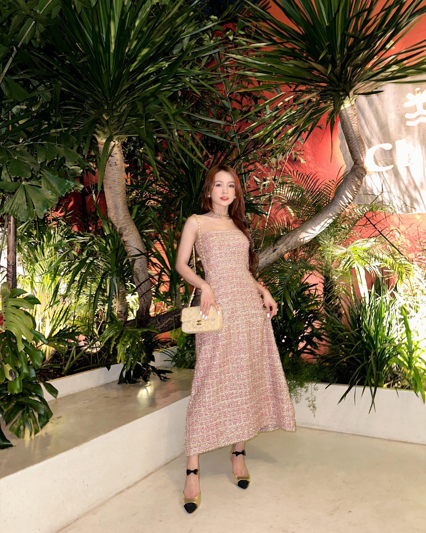 Cựu hot girl 35 tuổi m&agrave; tr&ocirc;ng như 25, cao 1m60 nhưng l&ecirc;n đồ si&ecirc;u t&ocirc;n d&aacute;ng- Ảnh 6.