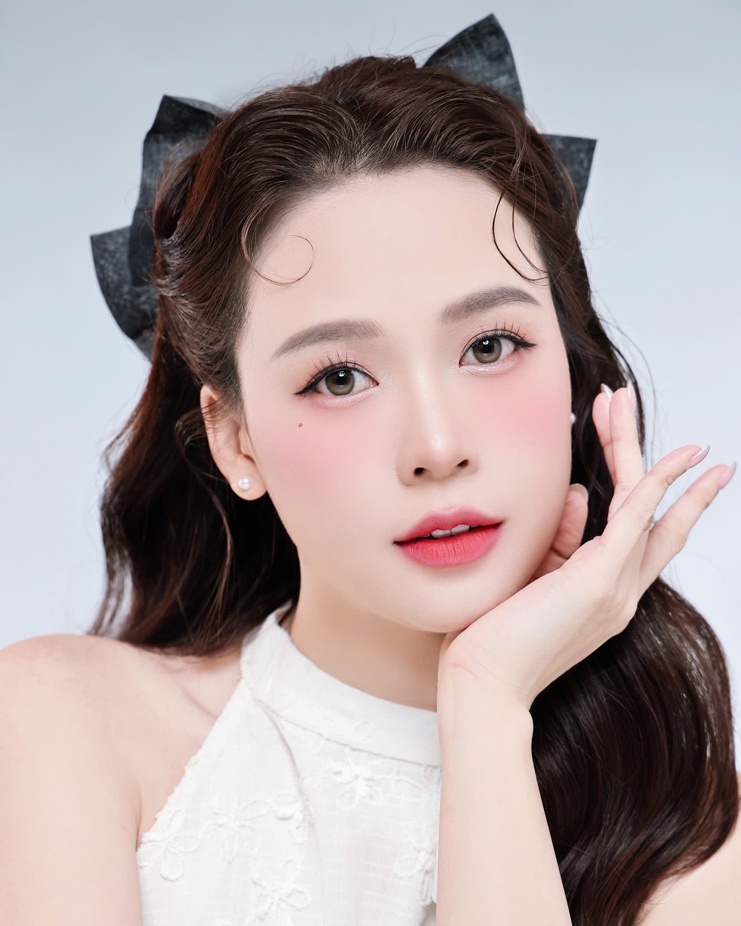 Cựu hot girl 35 tuổi m&agrave; tr&ocirc;ng như 25, cao 1m60 nhưng l&ecirc;n đồ si&ecirc;u t&ocirc;n d&aacute;ng- Ảnh 3.