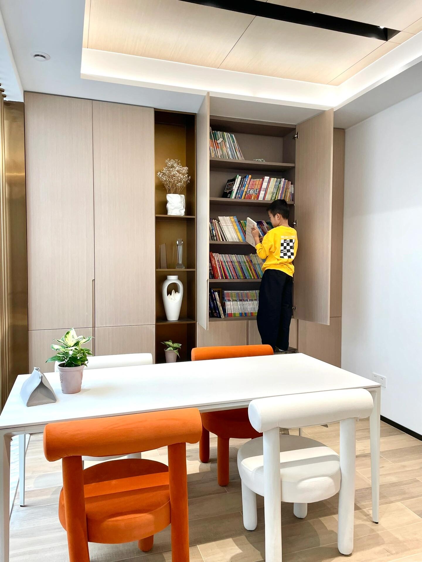 Cảnh tượng bên trong căn biệt thự 250m²: Góc nào cũng đẹp như mộng, hớp hồn từ cái nhìn đầu tiên- Ảnh 24.