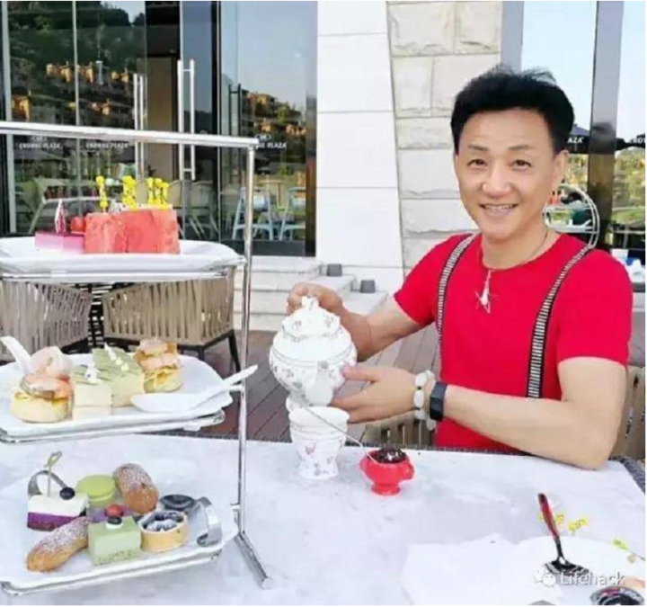 Người đàn ông gây sốt mạng xã hội: U80 sở hữu ngoại hình U50- Ảnh 3.