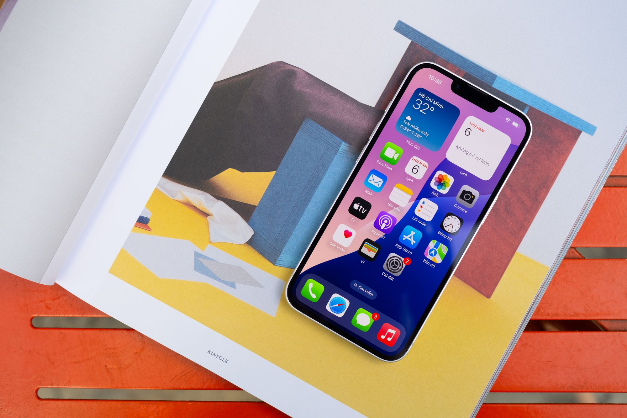 Dùng iPhone 16e chính hãng VN/A sau 3 ngày: Thiết kế đã thấy trước đó nhưng có một thứ chưa từng có!- Ảnh 3. Dùng iPhone 16e chính hãng VN/A sau 3 ngày: Thiết kế đã thấy trước đó nhưng có một thứ chưa từng có!- Ảnh 3.