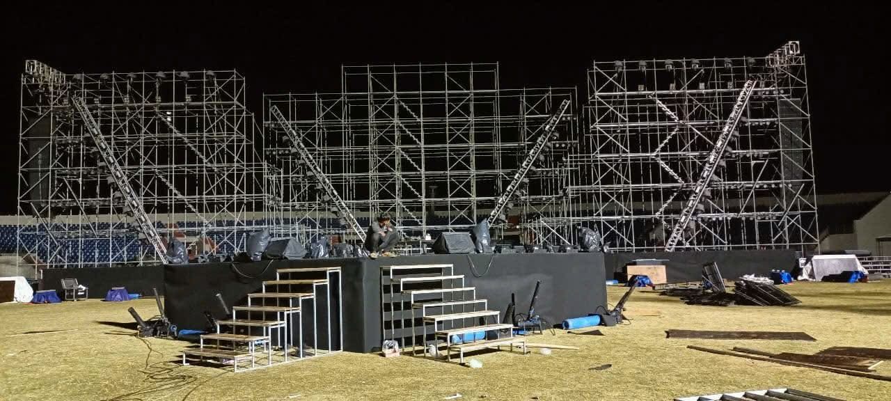 Chưa từng có: Tất cả nghệ sĩ hủy show sát giờ G, khán giả đến nơi sốc toàn tập, còn BTC nói gì?- Ảnh 11.