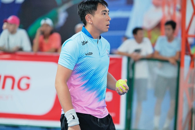 Chân dung trai đẹp pickleball chơi "out trình", vô địch Giải pickleball quốc gia 2025- Ảnh 1.