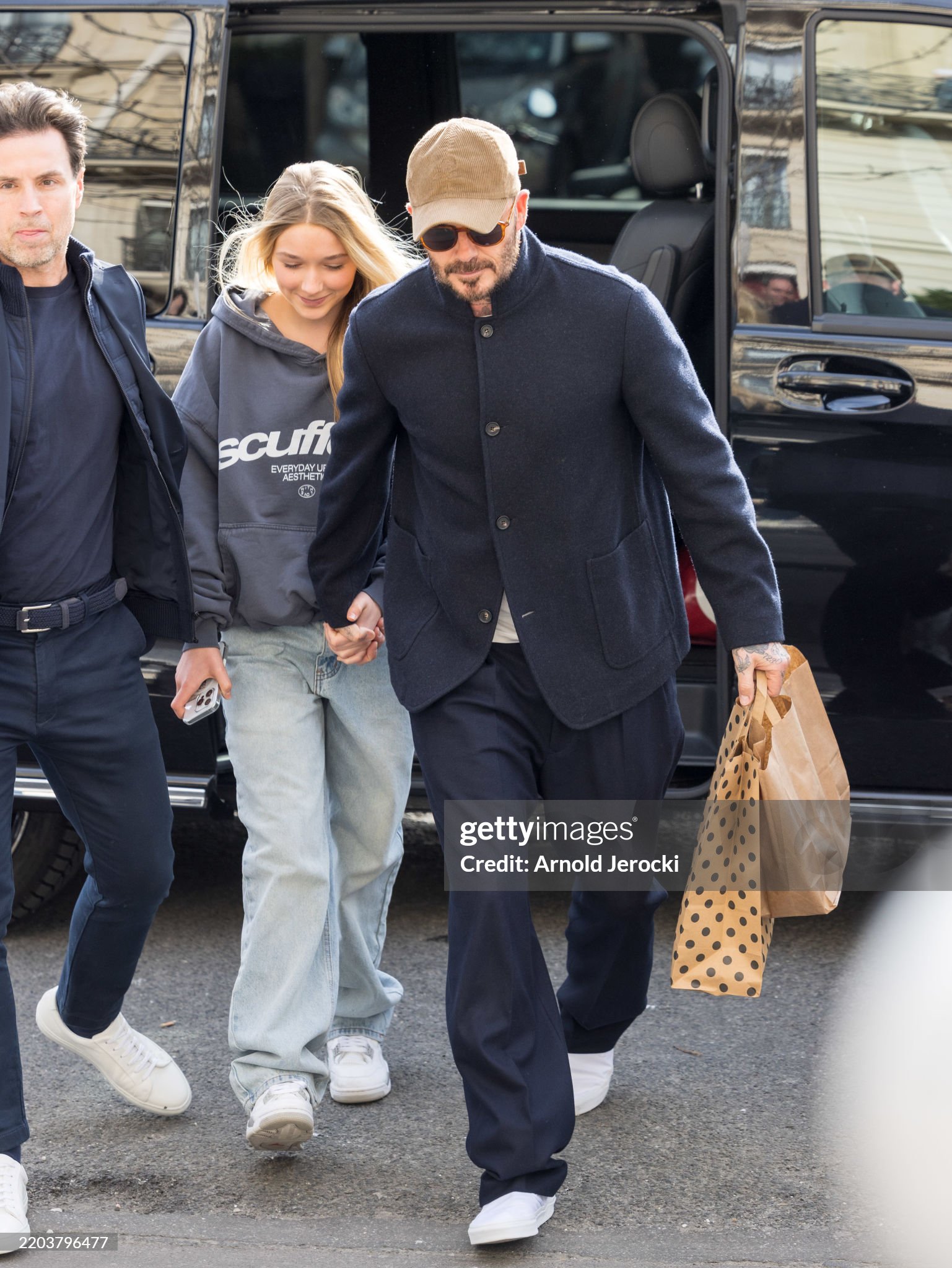 Nhan sắc Harper Beckham dưới 