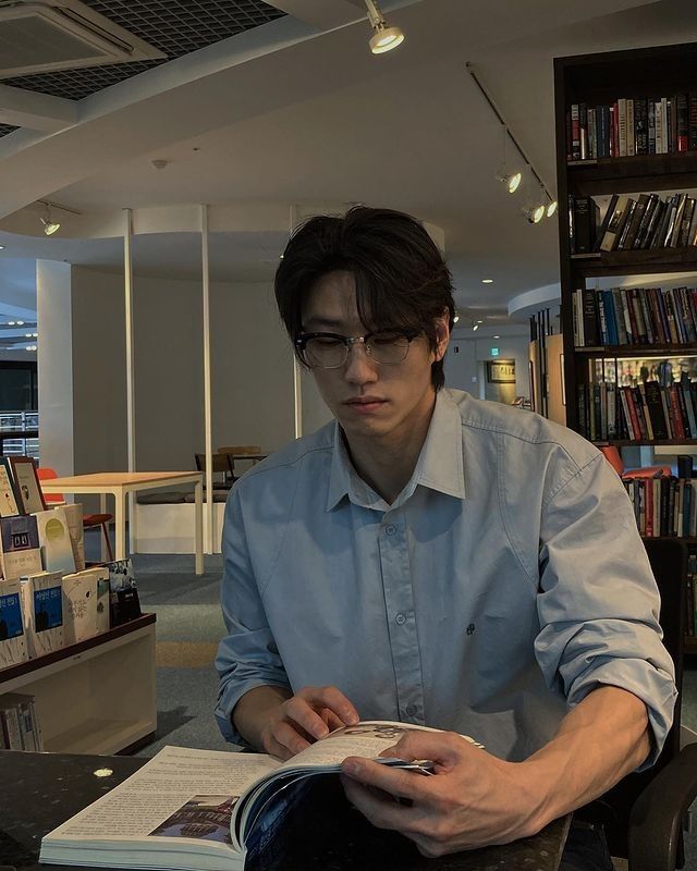 "Ng&agrave;nh n&agrave;o dễ thất nghiệp nhất sau AI?" - ChatGPT vẽ bảng nguy cơ đ&agrave;o thải, ng&agrave;nh top 1 ai cũng tưởng an to&agrave;n- Ảnh 1.