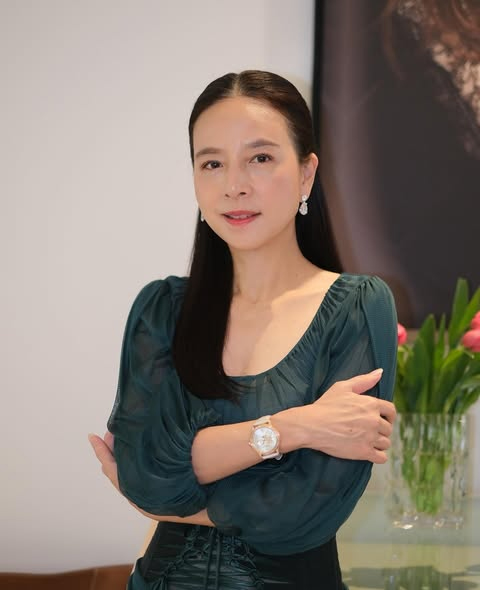 Ảnh 19 năm trước của Madam Pang gây sốt vì không khác hiện tại là bao, tất cả nhờ chăm sóc rất kỹ 1 thứ- Ảnh 3.